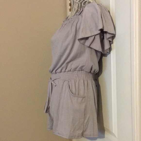 Vessos Shorts jumpsuit - Picture 6 of 9